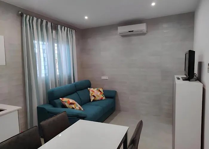 Con Wifi Y Terraza Cerca Del Centro Y La Playa Appartement