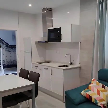 Апартаменти Con Wifi Y Terraza Cerca Del Centro Y La Playa Коніль-де-ла-Фронтера