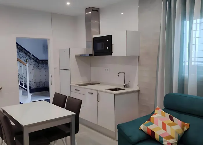 Апартаменти Con Wifi Y Terraza Cerca Del Centro Y La Playa Коніль-де-ла-Фронтера